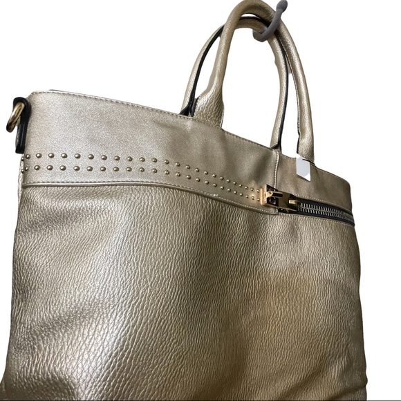 Ruby Collection Large Bag with Wallet & long strap Gold with Gold hardware. - Picture 2 of 16